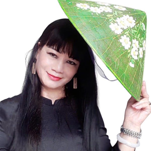 Nhà văn VÕ THỊ XUÂN HÀ